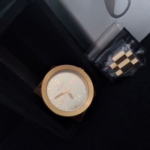 Nixon Presidential Face Watch